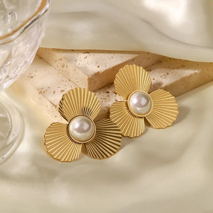 Boucles d'oreilles Fleur de Perle (Plaqué Or)