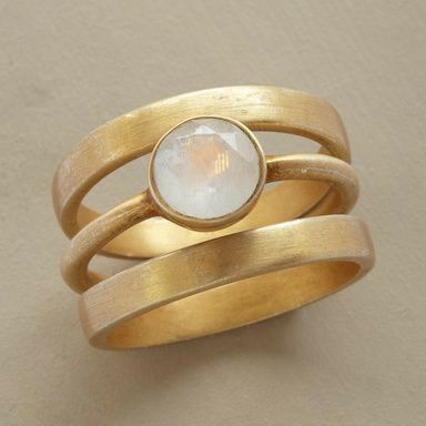 Bague Vintage en Or et Pierre de Lune Intarsia